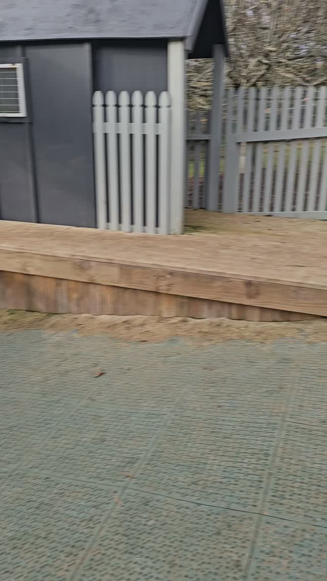 Just Takoda going for a walk...as you do! #aucklanddogs #dogboarding #dogdaycare #teamokennels #west...